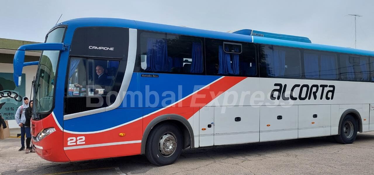 Ómnibus de Central Alcorta: horarios en Bombal.