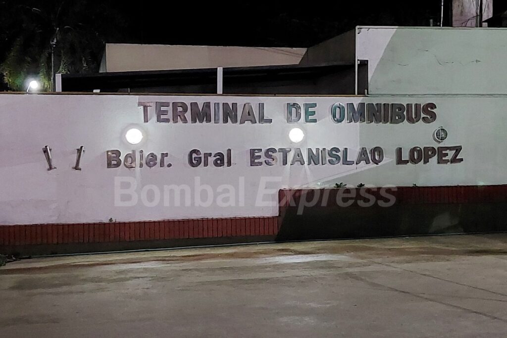 La boletería de la Terminal de Ómnibus de Bombal