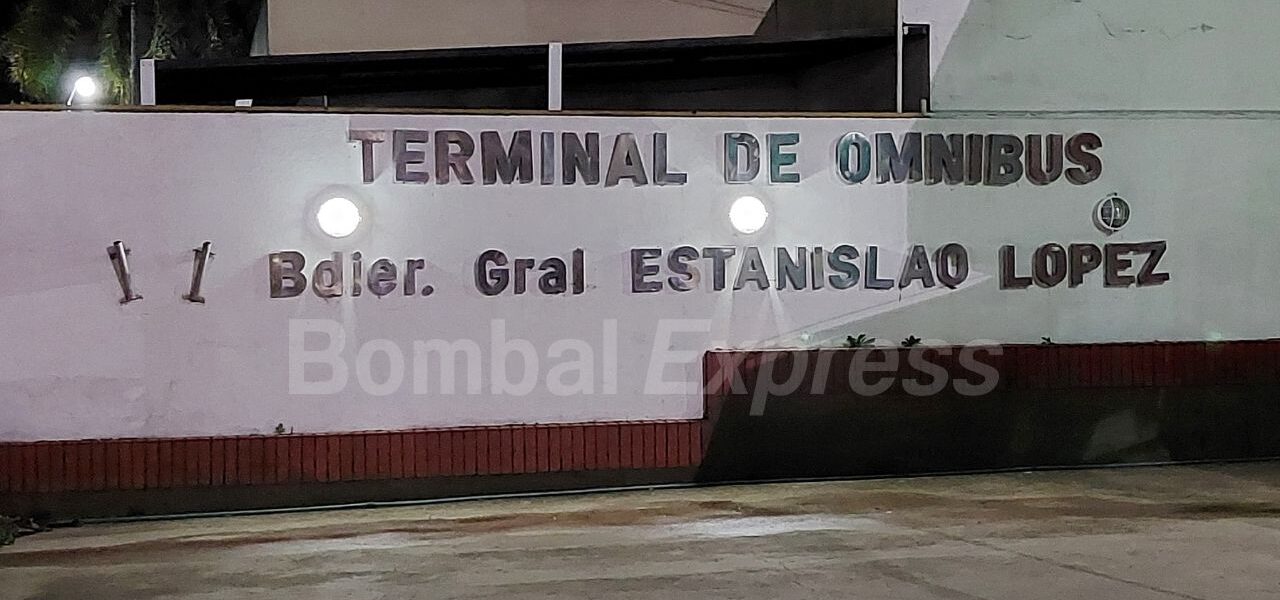 La boletería de la Terminal de Ómnibus de Bombal