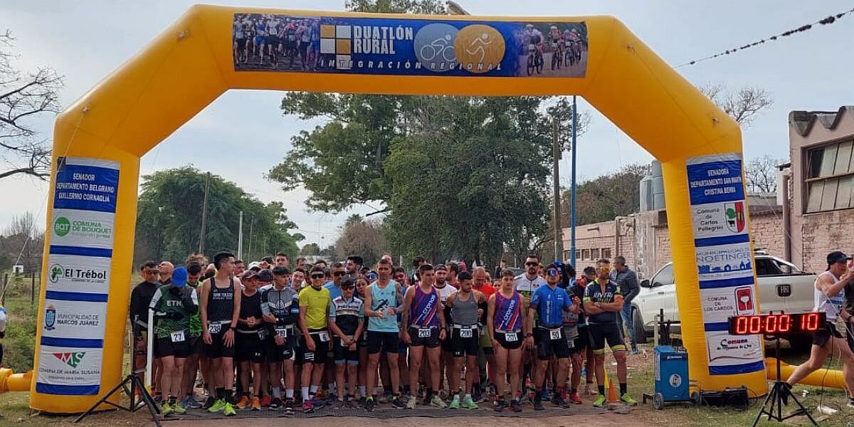 Largada de la 4ta Fecha Duatlón Rural en Cañada Rosquín.