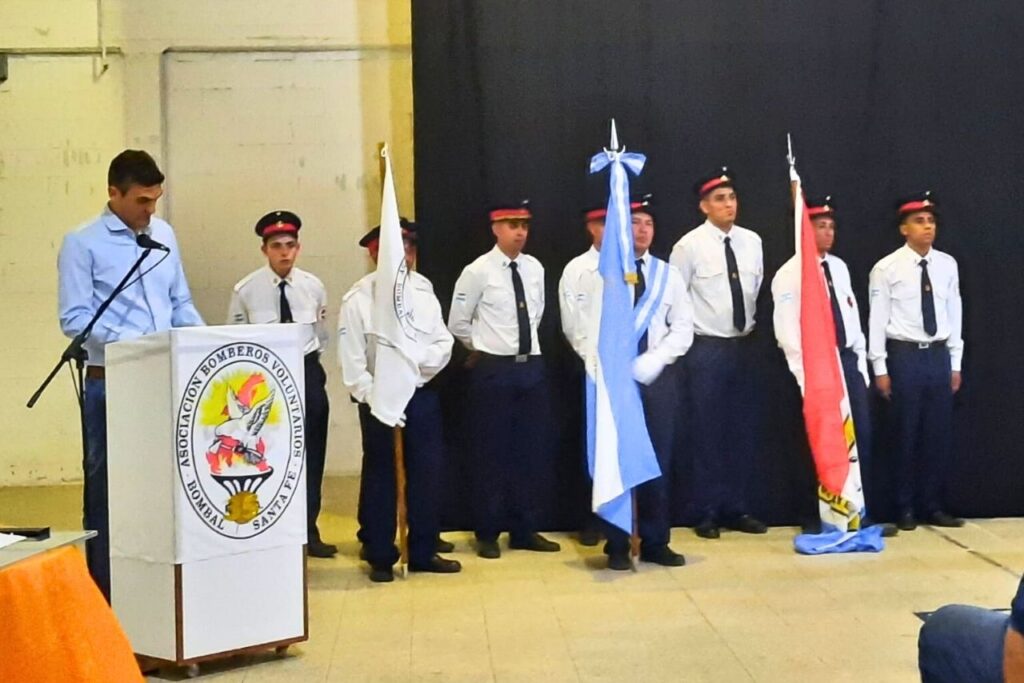 Discurso, en la celebración del 35° Aniversario de Bomberos de Bombal.